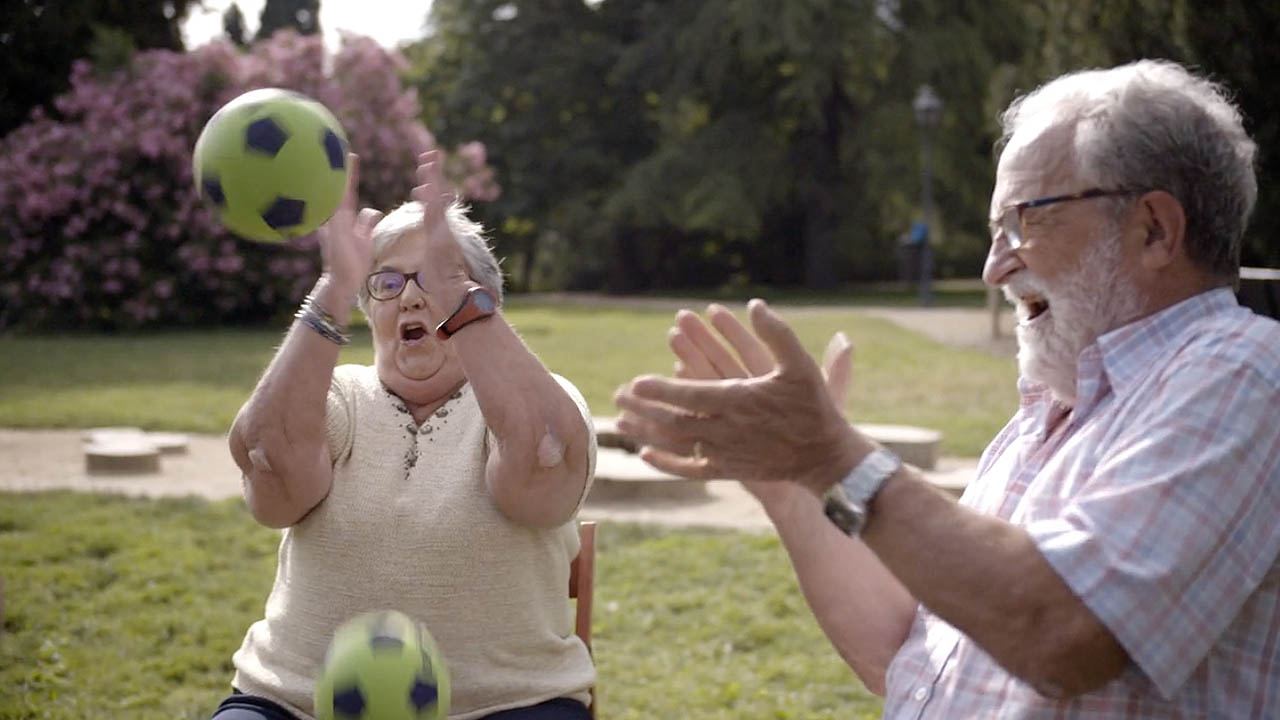 Elena Molina - Maya Films - abuelos