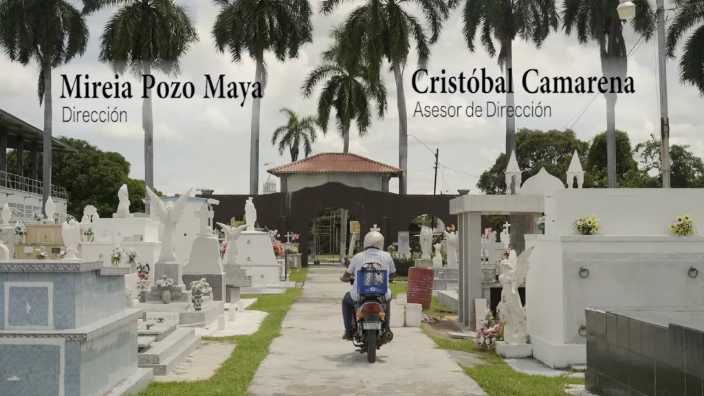 frame_vivo_entre_muertos_03